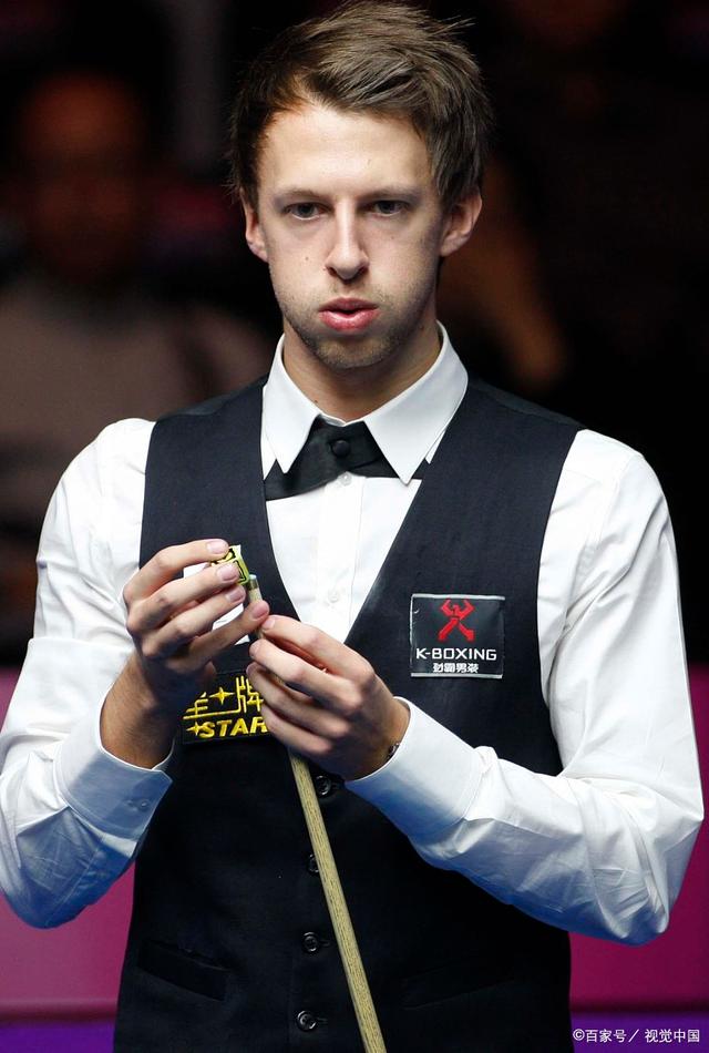 激烈竞争著 激烈竞争著