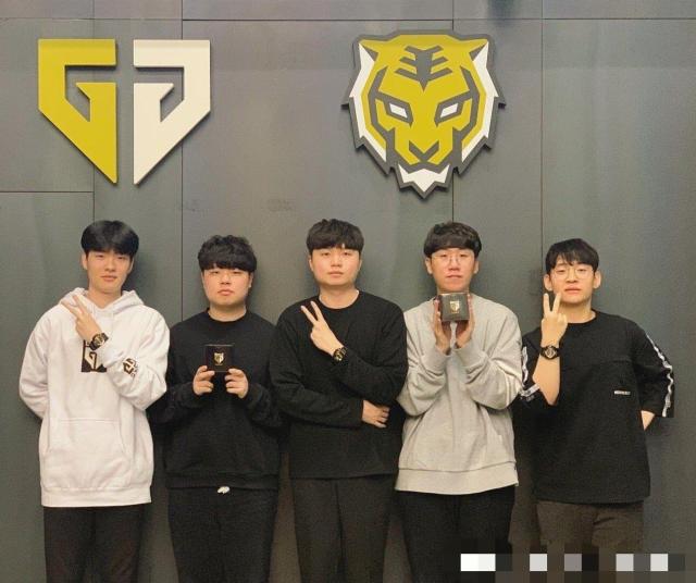 相信长期主 相信长期主