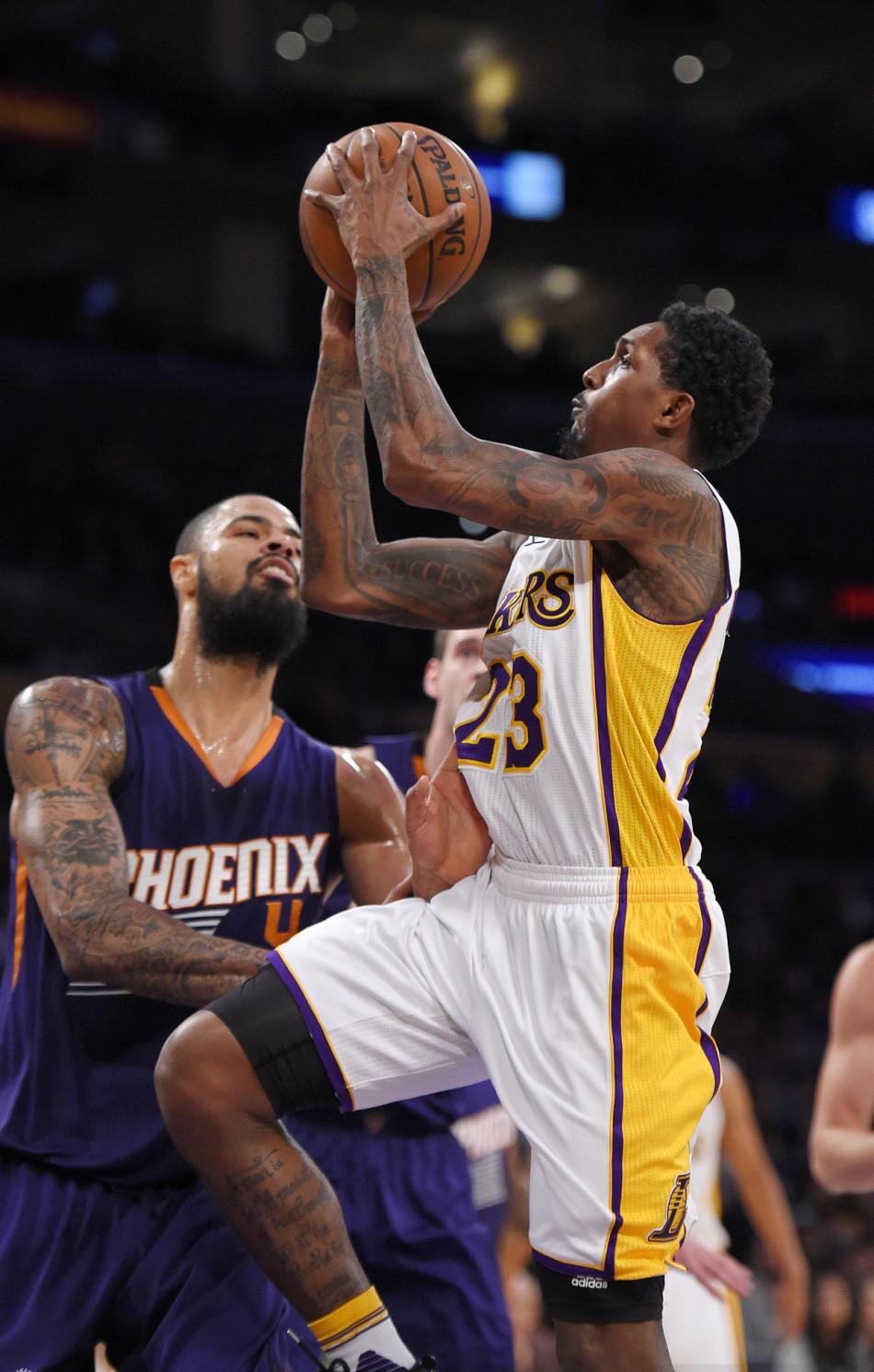 尤其是对皇 尤其是对皇